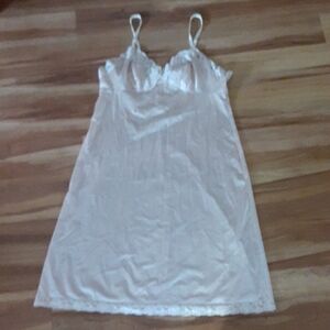Elegant Cream Lace Chemise